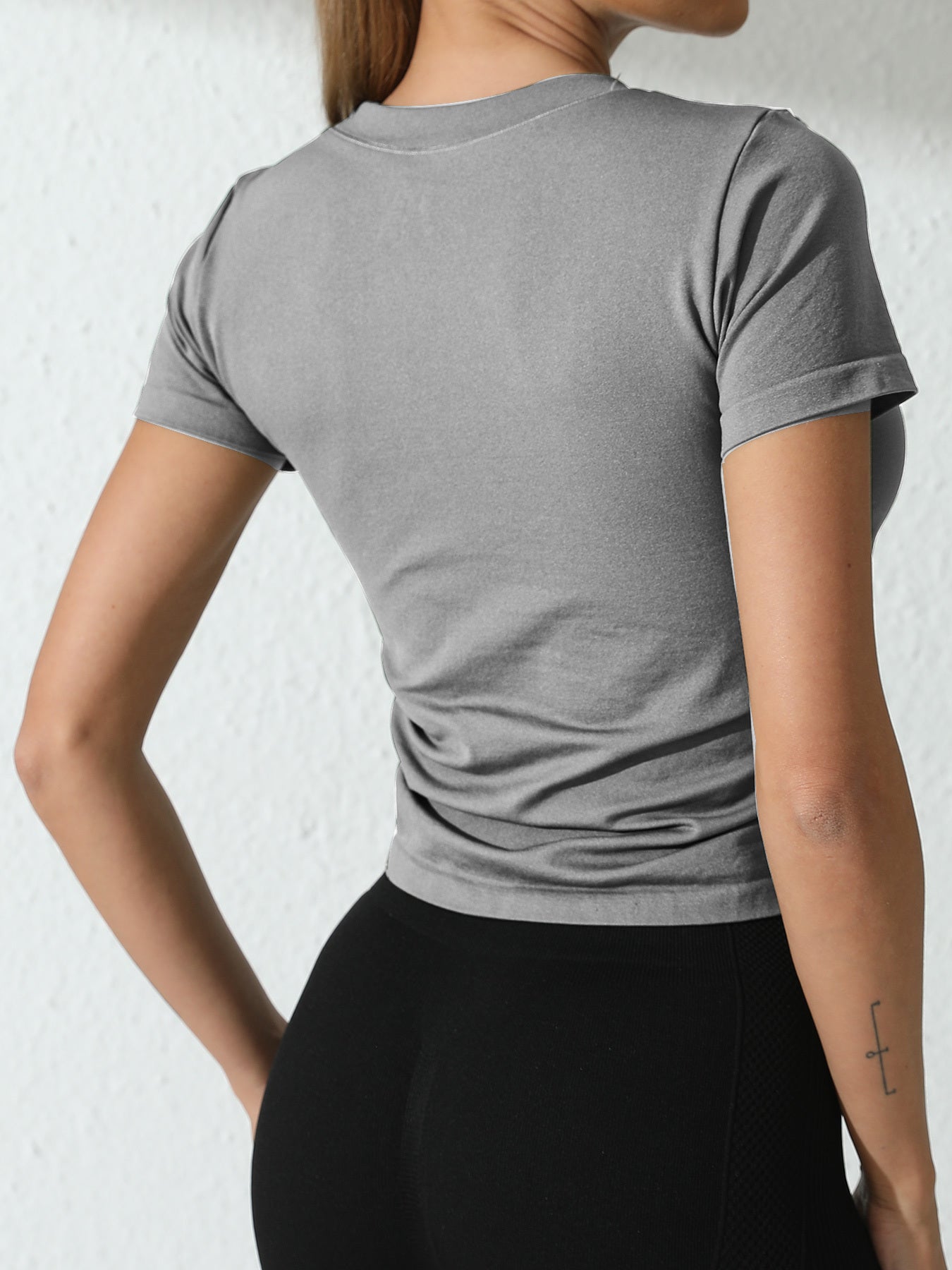 Solid Color Round Neck Sports T Shirt